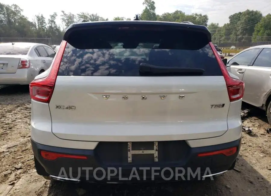 VOLVO XC40 T5 R- 2019 vin YV4162UM3K2107589 from auto auction Copart