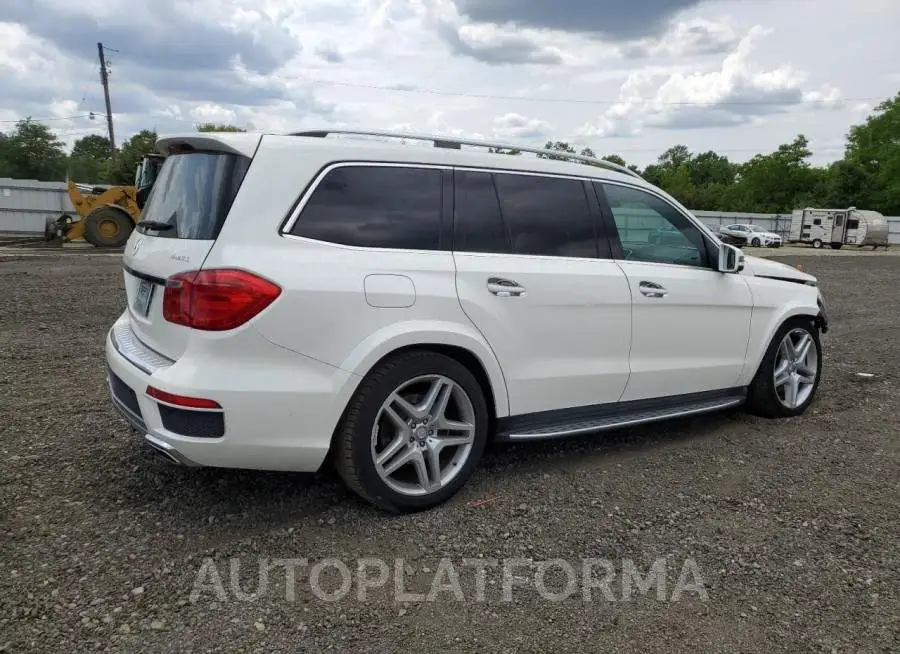 MERCEDES-BENZ GL 550 4MA 2015 vin 4JGDF7DE2FA465215 from auto auction Copart