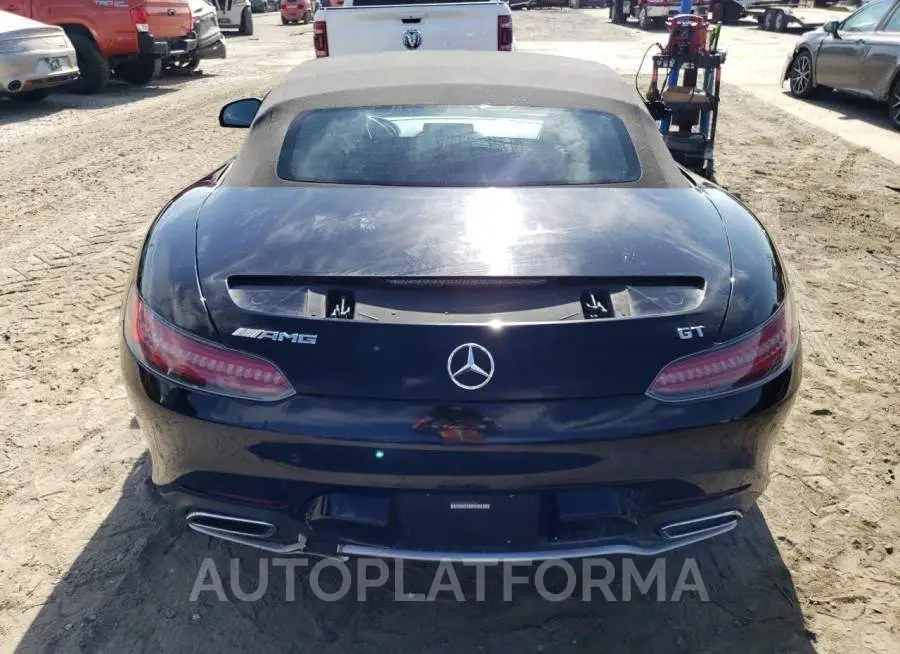 MERCEDES-BENZ AMG GT 2018 vin WDDYK7HA8JA020789 from auto auction Copart