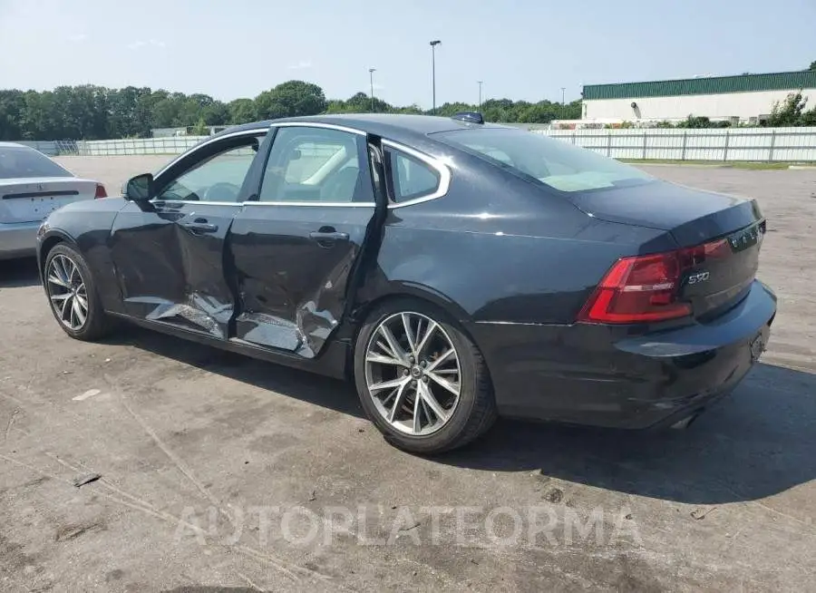 VOLVO S90 T5 MOM 2017 vin YV1102AKXH1009921 from auto auction Copart