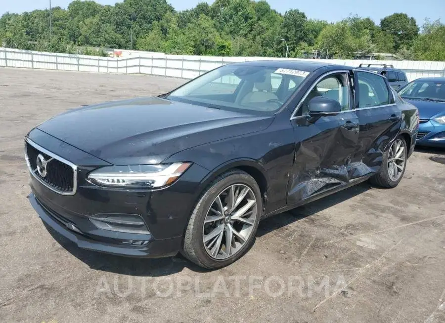 VOLVO S90 T5 MOM 2017 vin YV1102AKXH1009921 from auto auction Copart