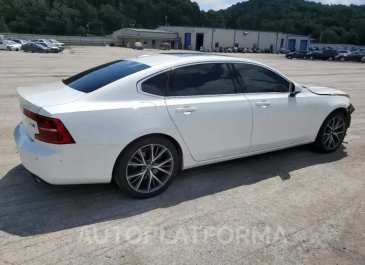 VOLVO S90 T5 MOM 2018 vin LVY982MK3JP032627 from auto auction Copart