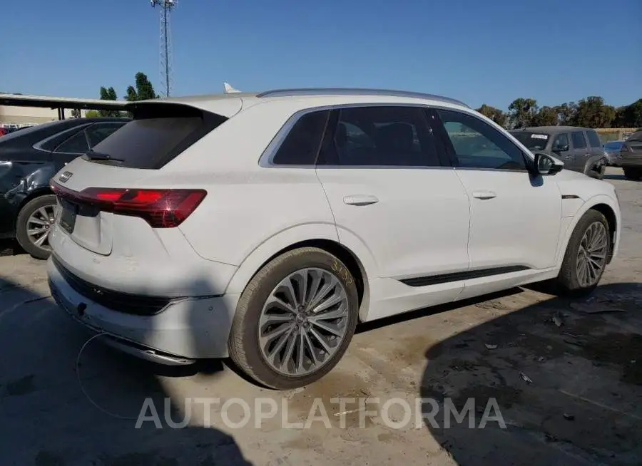 AUDI E-TRON PRE 2019 vin WA1VABGE9KB010799 from auto auction Copart