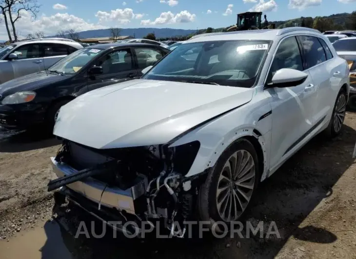 AUDI E-TRON PRE 2019 vin WA1VABGEXKB022962 from auto auction Copart