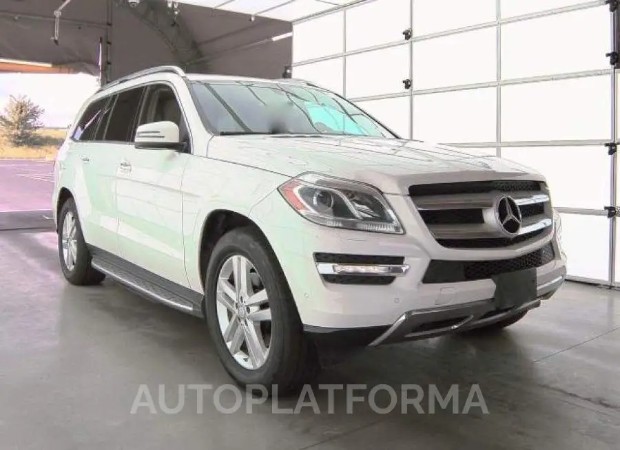 MERCEDES-BENZ GL 450 4MA 2015 vin 4JGDF6EE8FA486580 from auto auction Copart