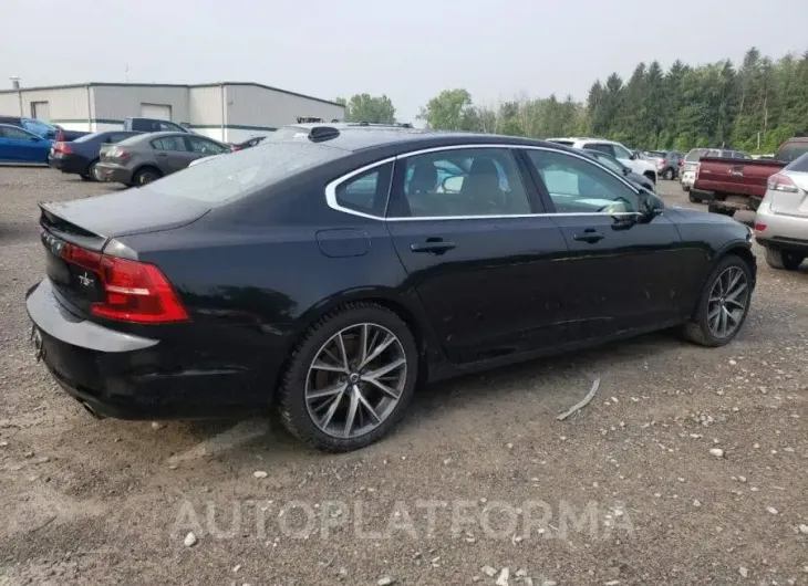 VOLVO S90 T5 MOM 2018 vin LVY982MK3JP034667 from auto auction Copart