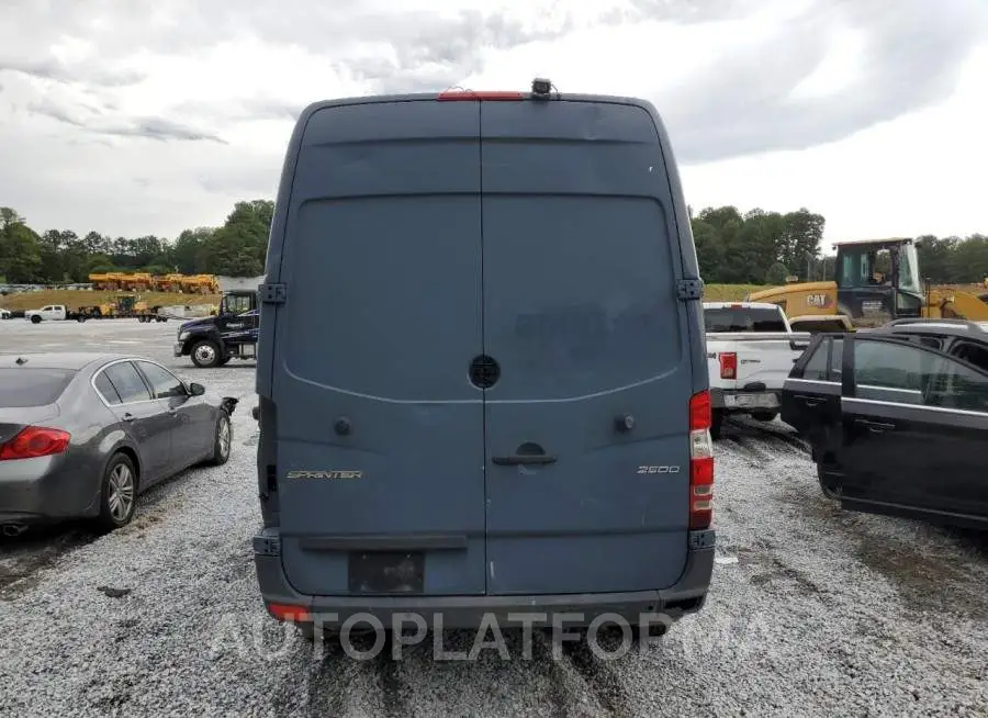 MERCEDES-BENZ SPRINTER 2018 vin WD3PE7CD3JP635014 from auto auction Copart