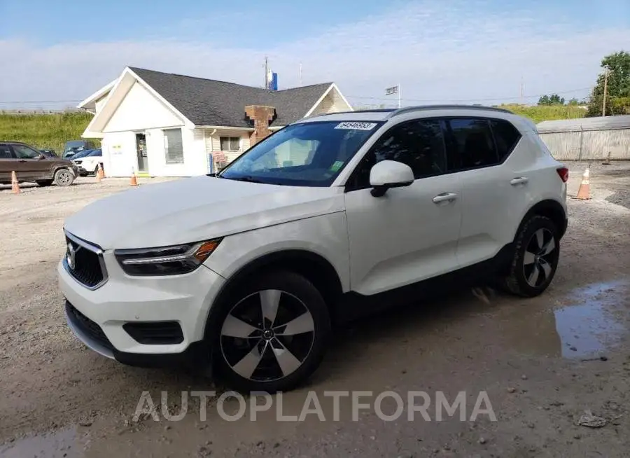 VOLVO XC40 T5 MO 2020 vin YV4162UK7L2312980 from auto auction Copart