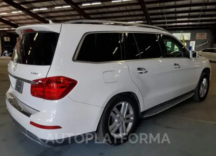 MERCEDES-BENZ GL 450 4MA 2015 vin 4JGDF6EE3FA512681 from auto auction Copart