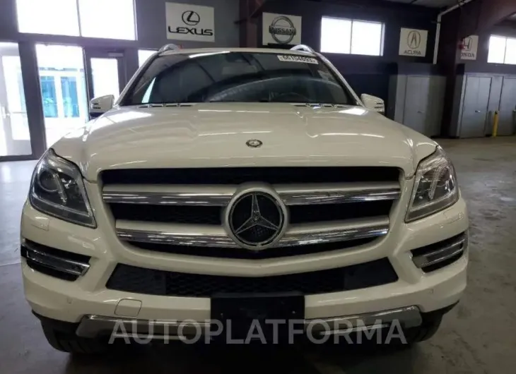 MERCEDES-BENZ GL 450 4MA 2015 vin 4JGDF6EE3FA512681 from auto auction Copart