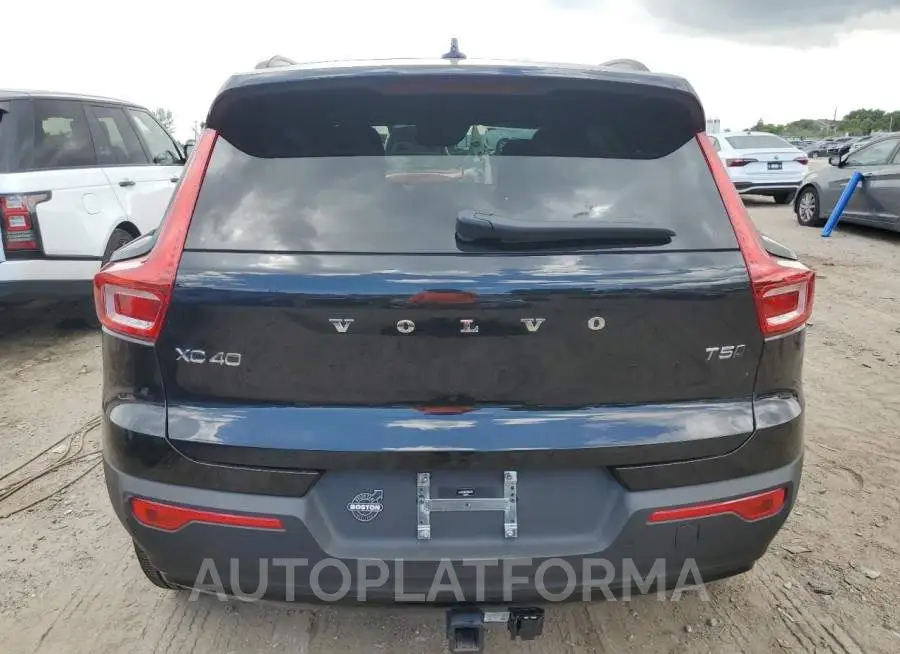 VOLVO XC40 T5 R- 2022 vin YV4162UM9N2655472 from auto auction Copart