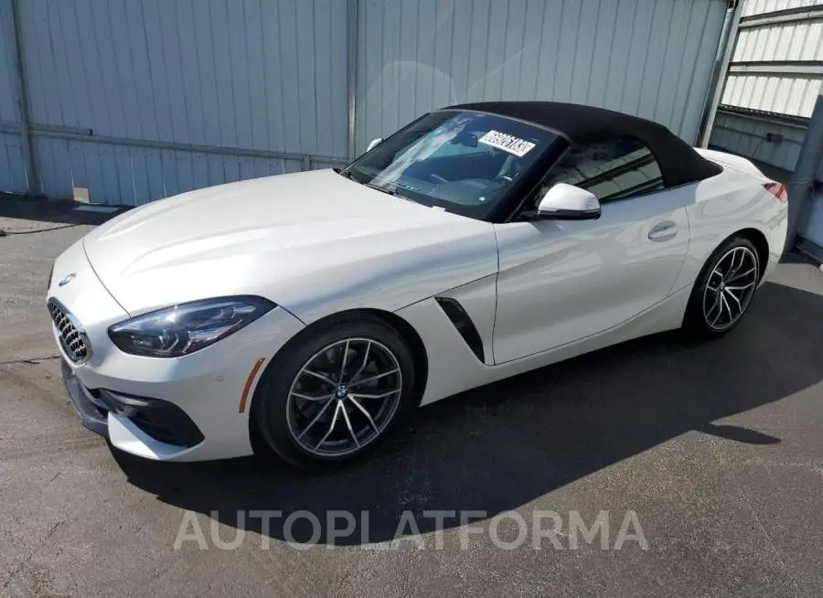 BMW Z4 SDRIVE3 2021 vin WBAHF3C06MWX26329 from auto auction Copart