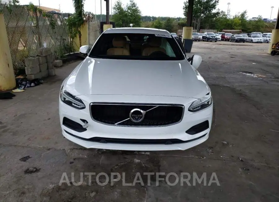 VOLVO S90 T5 MOM 2018 vin LVY982AK4JP021656 from auto auction Copart