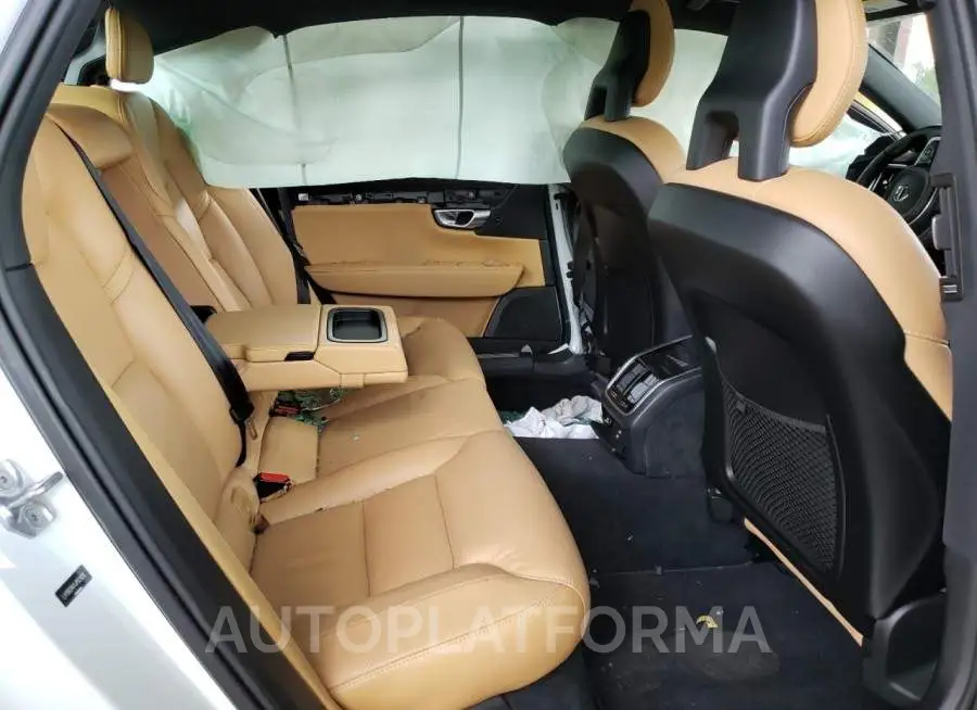 VOLVO S90 T5 MOM 2018 vin LVY982AK4JP021656 from auto auction Copart