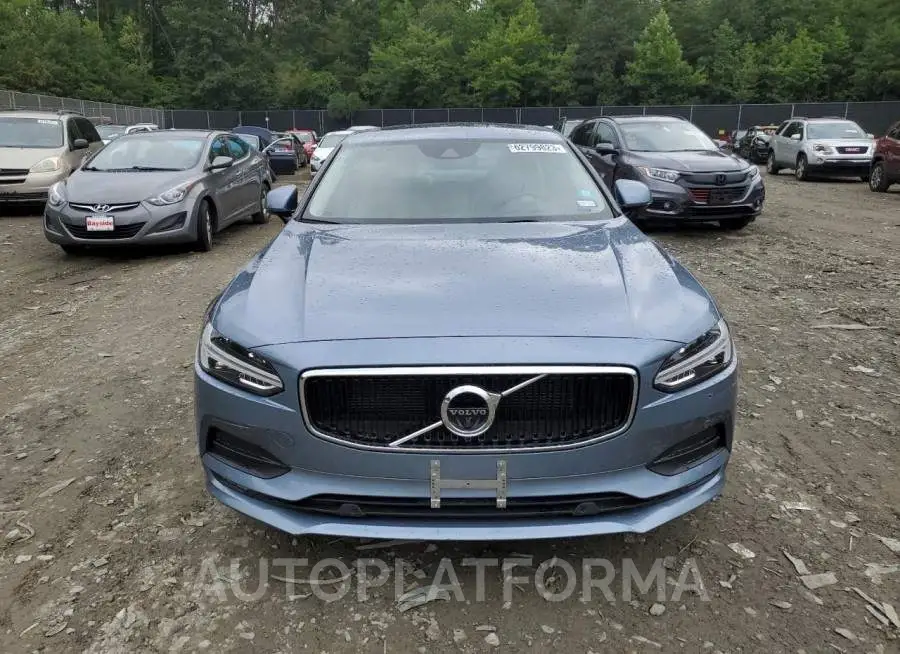 VOLVO S90 T5 MOM 2017 vin YV1102AK7H1014901 from auto auction Copart