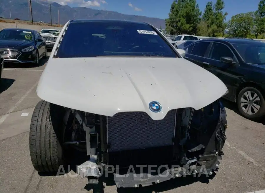 BMW IX XDRIVE5 2023 vin WB523CF04PCM15352 from auto auction Copart