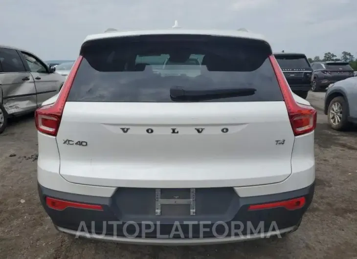 VOLVO XC40 T4 MO 2021 vin YV4AC2HK2M2481731 from auto auction Copart