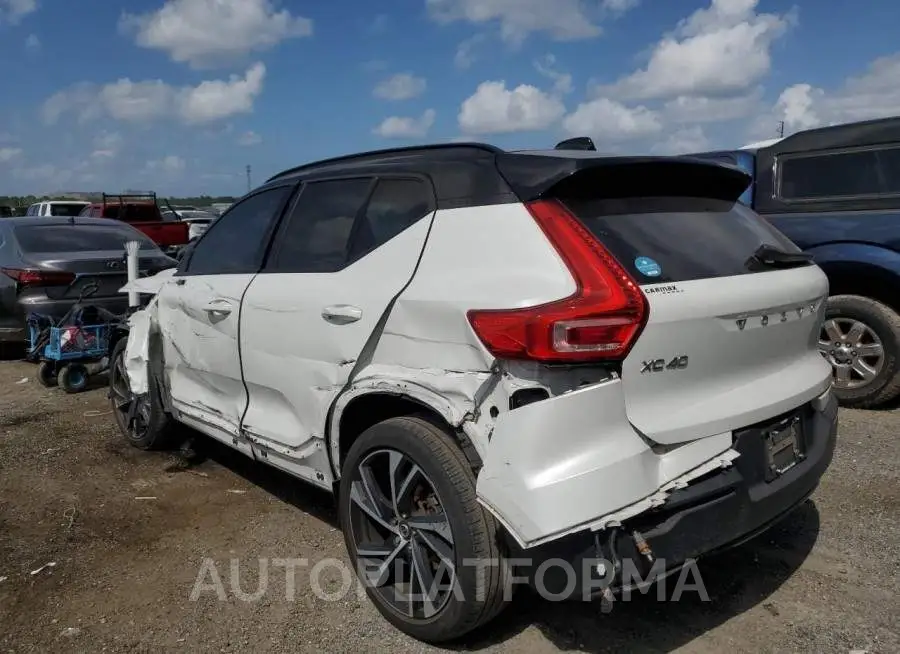 VOLVO XC40 T4 R- 2020 vin YV4AC2HM0L2245014 from auto auction Copart