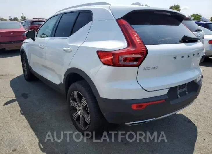 VOLVO XC40 T5 IN 2019 vin YV4162UL5K2069273 from auto auction Copart