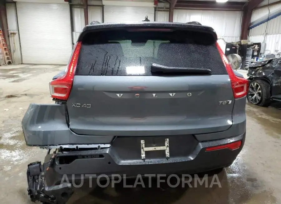 VOLVO XC40 T5 R- 2021 vin YV4162UM8M2494305 from auto auction Copart