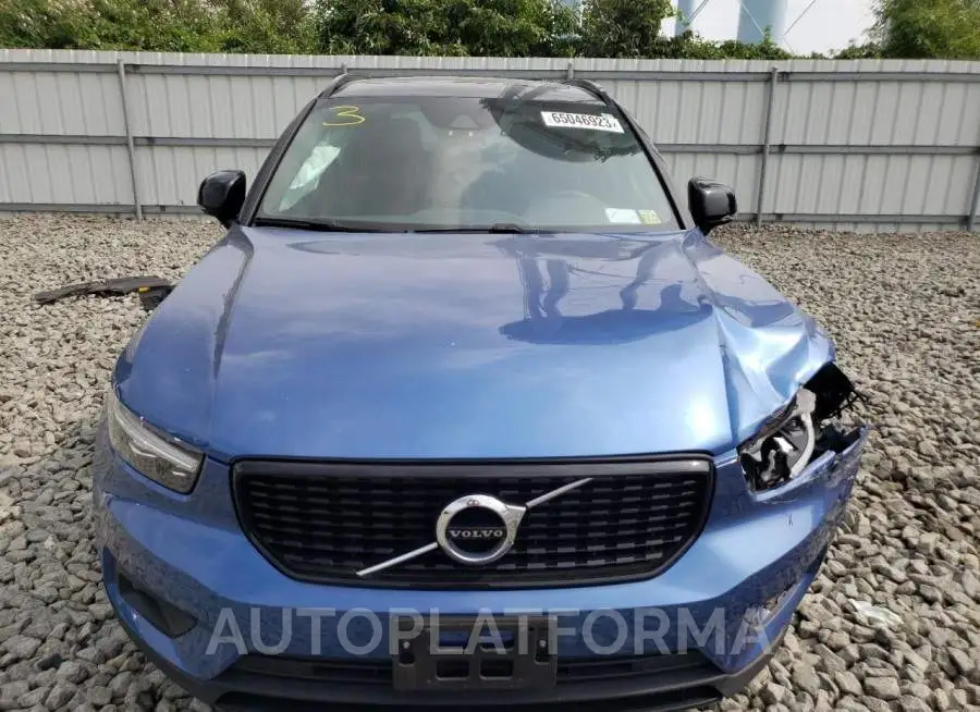 VOLVO XC40 T5 R- 2021 vin YV4162UM7M2569690 from auto auction Copart