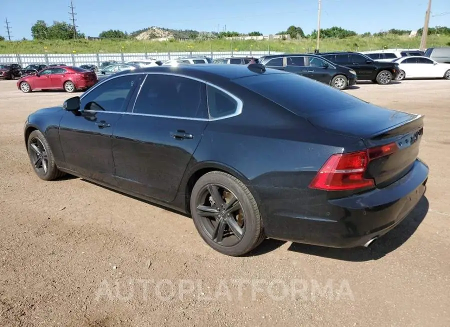 VOLVO S90 T5 MOM 2018 vin LVY982AK2JP020747 from auto auction Copart