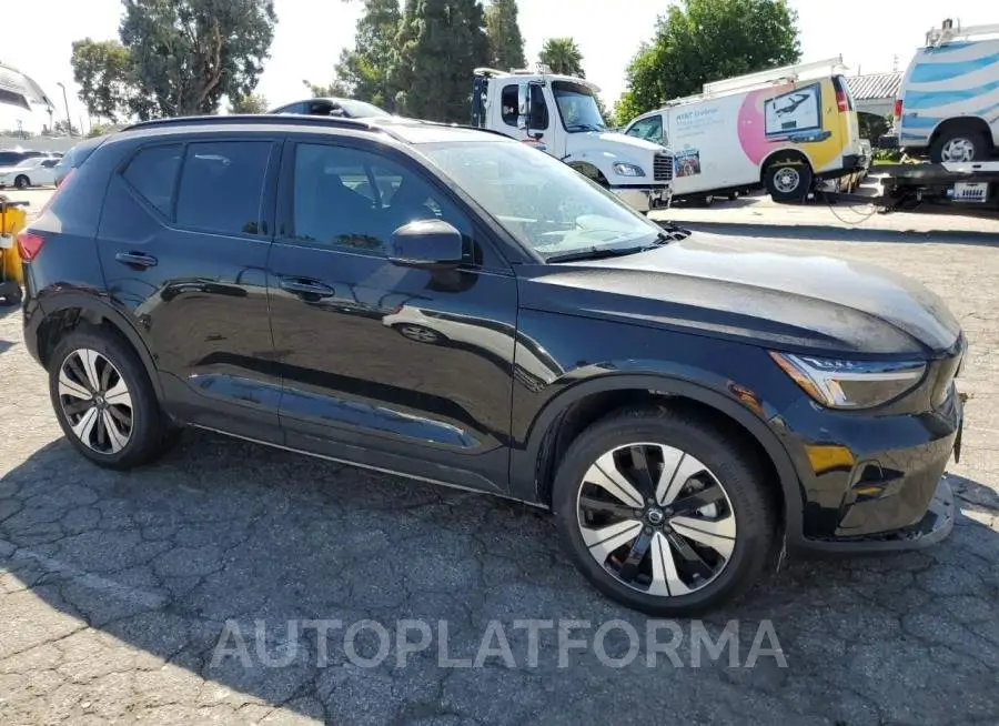 VOLVO XC40 RECHA 2023 vin YV4ED3UL6P2038635 from auto auction Copart