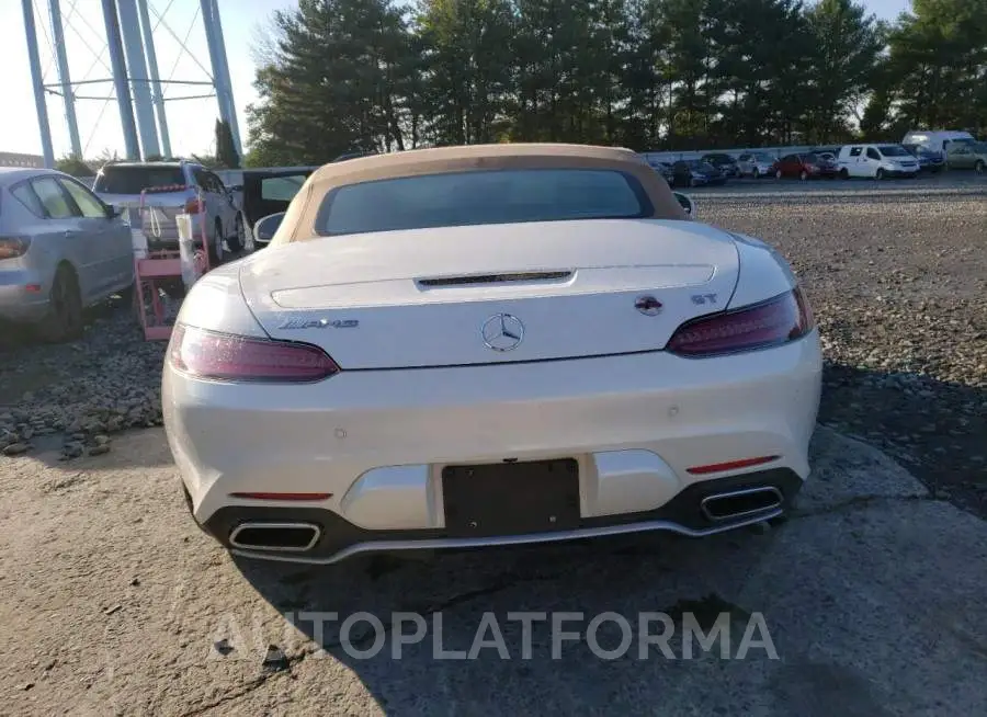 MERCEDES-BENZ AMG GT 2018 vin WDDYK7HA0JA014372 from auto auction Copart