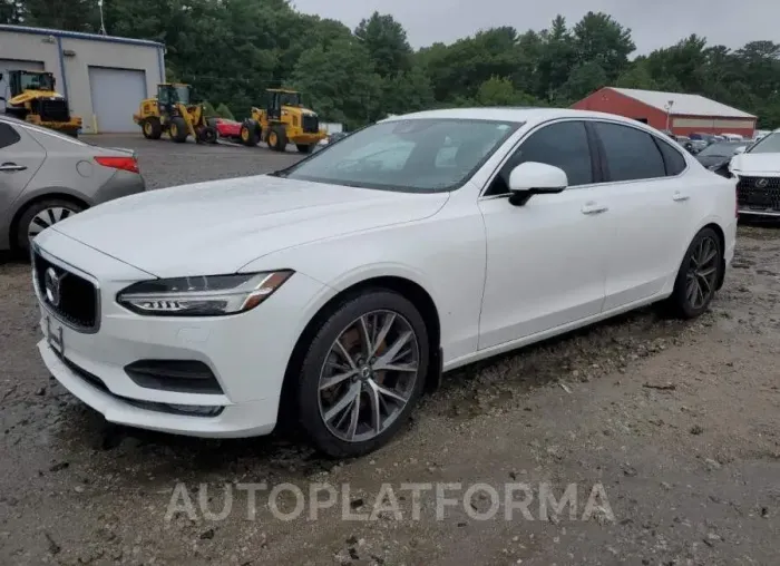 VOLVO S90 T6 MOM 2018 vin LVY992MK9JP037585 from auto auction Copart