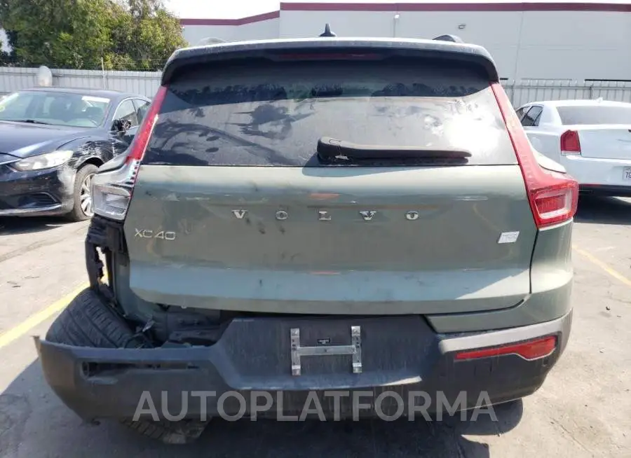 VOLVO XC40 P8 RE 2022 vin YV4ED3UB3N2706279 from auto auction Copart