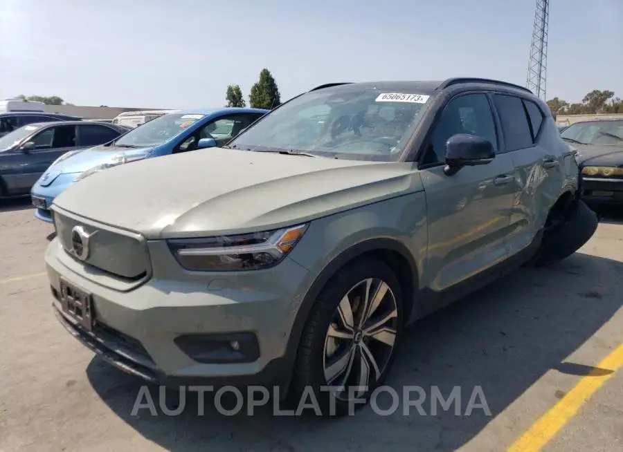 VOLVO XC40 P8 RE 2022 vin YV4ED3UB3N2706279 from auto auction Copart