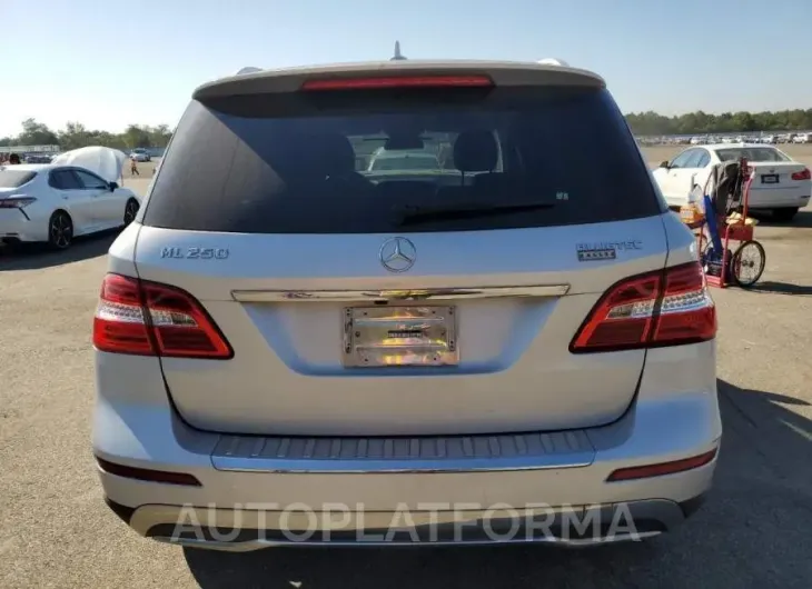 MERCEDES-BENZ ML 250 BLU 2015 vin 4JGDA0EB7FA470128 from auto auction Copart