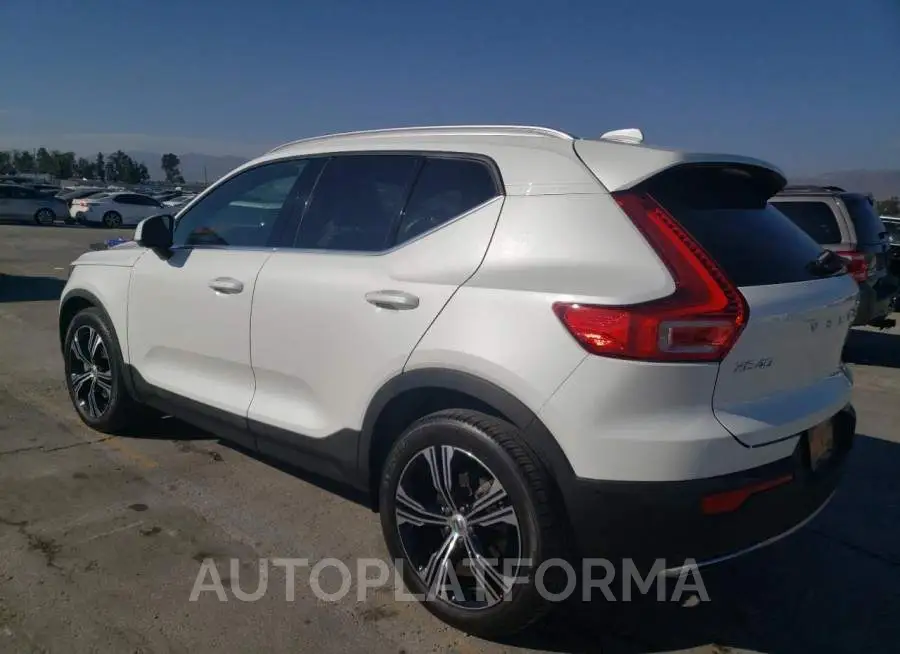 VOLVO XC40 T5 IN 2019 vin YV4162UL3K2150238 from auto auction Copart