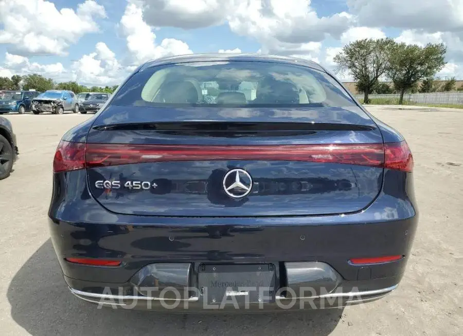 MERCEDES-BENZ EQS SEDAN 2022 vin W1KCG2DB8NA011707 from auto auction Copart