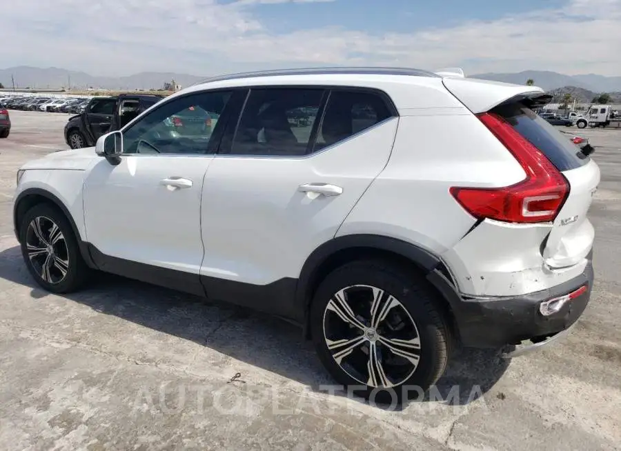 VOLVO XC40 T5 IN 2021 vin YV4162UL2M2519075 from auto auction Copart