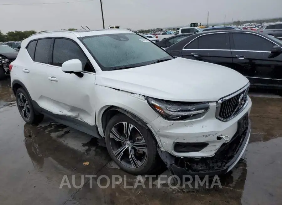 VOLVO XC40 T4 IN 2022 vin YV4AC2HL4N2758339 from auto auction Copart