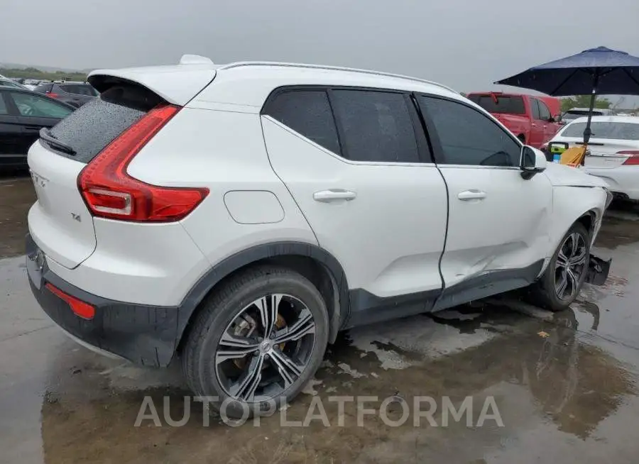 VOLVO XC40 T4 IN 2022 vin YV4AC2HL4N2758339 from auto auction Copart