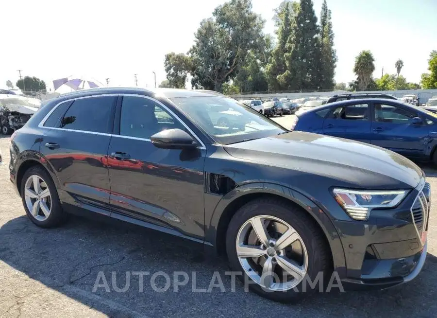 AUDI E-TRON PRE 2019 vin WA1LAAGE0KB017402 from auto auction Copart