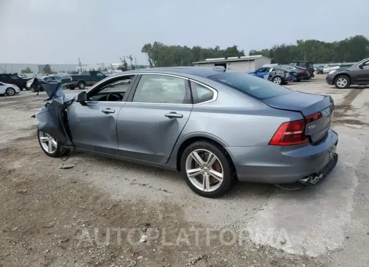 VOLVO S90 T5 MOM 2018 vin LVY982AK6JP025532 from auto auction Copart