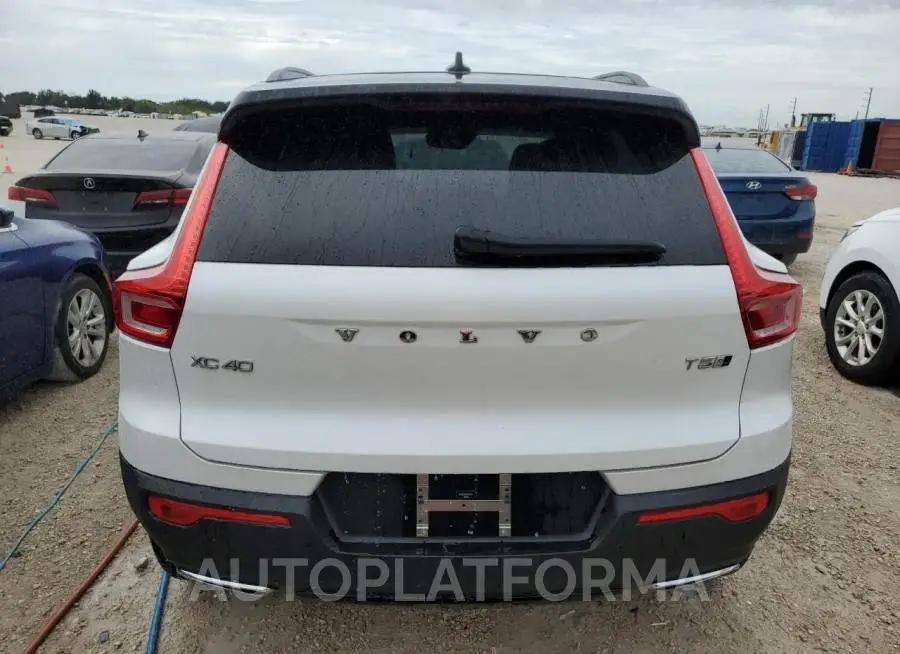 VOLVO XC40 T5 R- 2019 vin YV4162UM8K2120130 from auto auction Copart