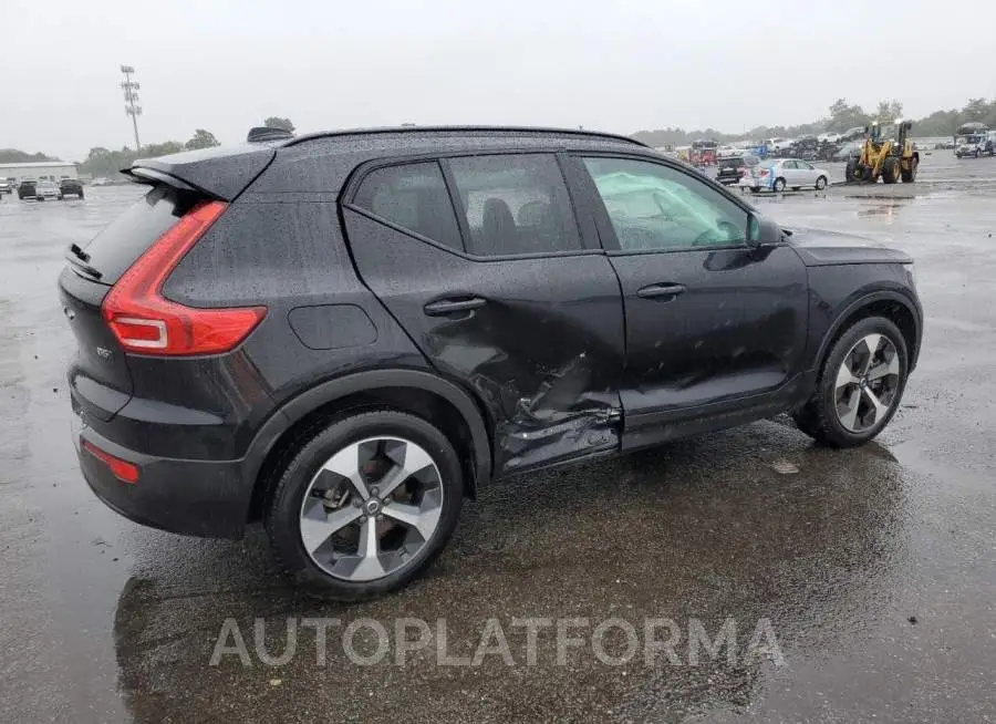 VOLVO XC40 PLUS 2023 vin YV4L12UW2P2995199 from auto auction Copart