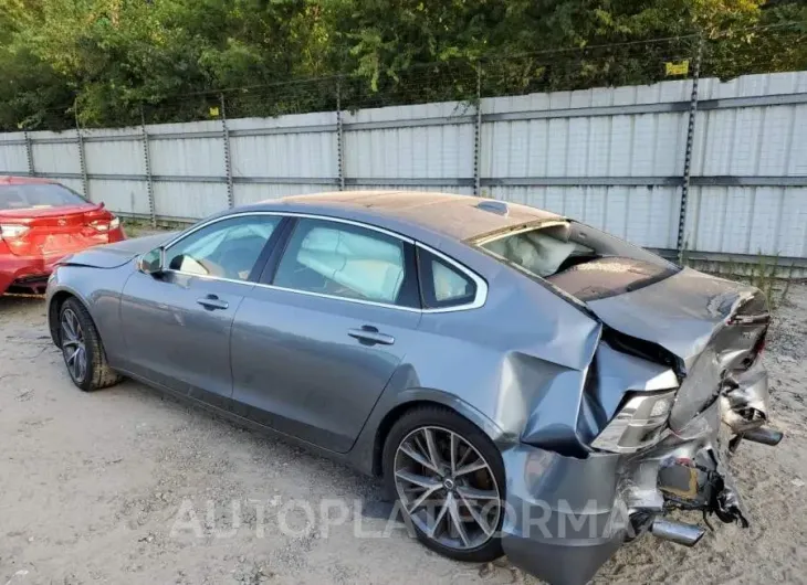 VOLVO S90 T5 MOM 2018 vin LVY982MK6JP008192 from auto auction Copart