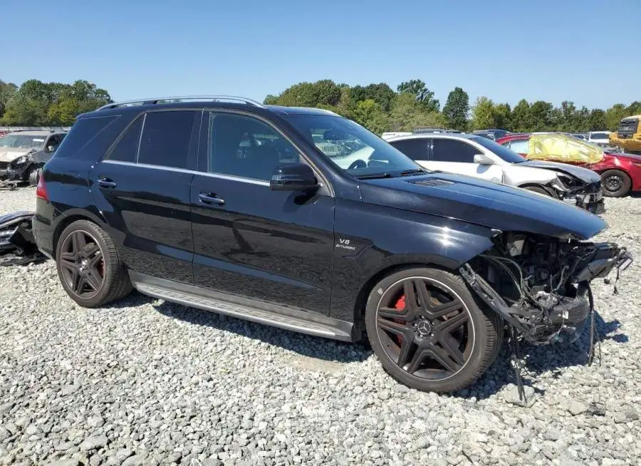 MERCEDES-BENZ ML 63 AMG 2015 vin 4JGDA7EB8FA575804 from auto auction Copart