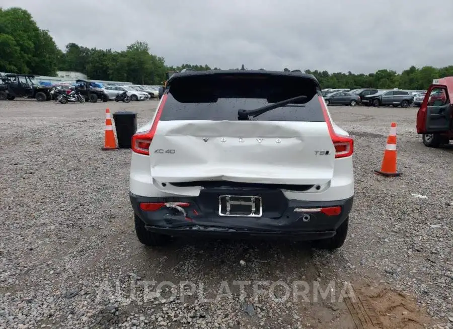 VOLVO XC40 T5 R- 2022 vin YV4162UM0N2741706 from auto auction Copart