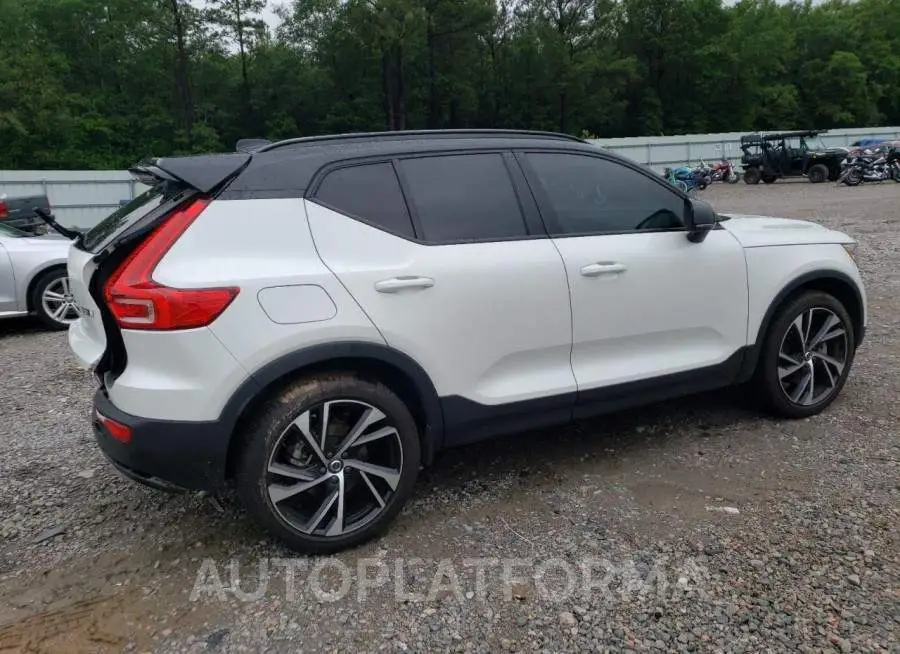 VOLVO XC40 T5 R- 2022 vin YV4162UM0N2741706 from auto auction Copart