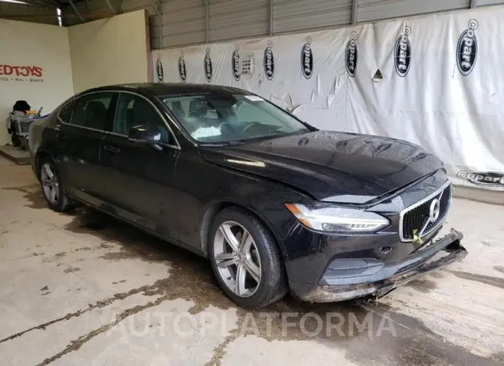 VOLVO S90 T5 MOM 2018 vin LVY102AK5JP046991 from auto auction Copart