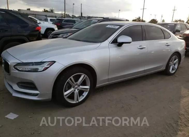 VOLVO S90 T5 MOM 2018 vin LVY102AK0JP047983 from auto auction Copart