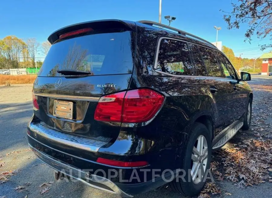 MERCEDES-BENZ GL 350 BLU 2015 vin 4JGDF2EEXFA508233 from auto auction Copart