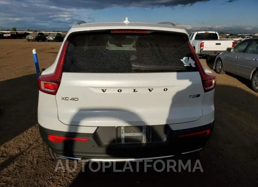 VOLVO XC40 T5 IN 2019 vin YV4162UL3K2122195 from auto auction Copart