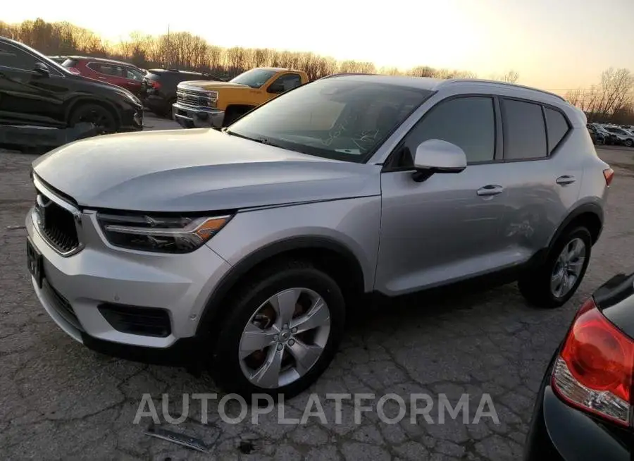 VOLVO XC40 T5 MO 2019 vin YV4162XZ8K2014798 from auto auction Copart